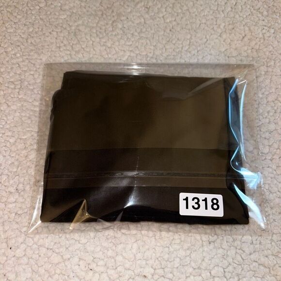 Lululemon Womens Black Crewneck Tee Size 4 Gently Worn - Picture 10 of 10